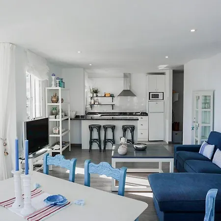 Wintowinrentals Amazing With Sea View Apartamento